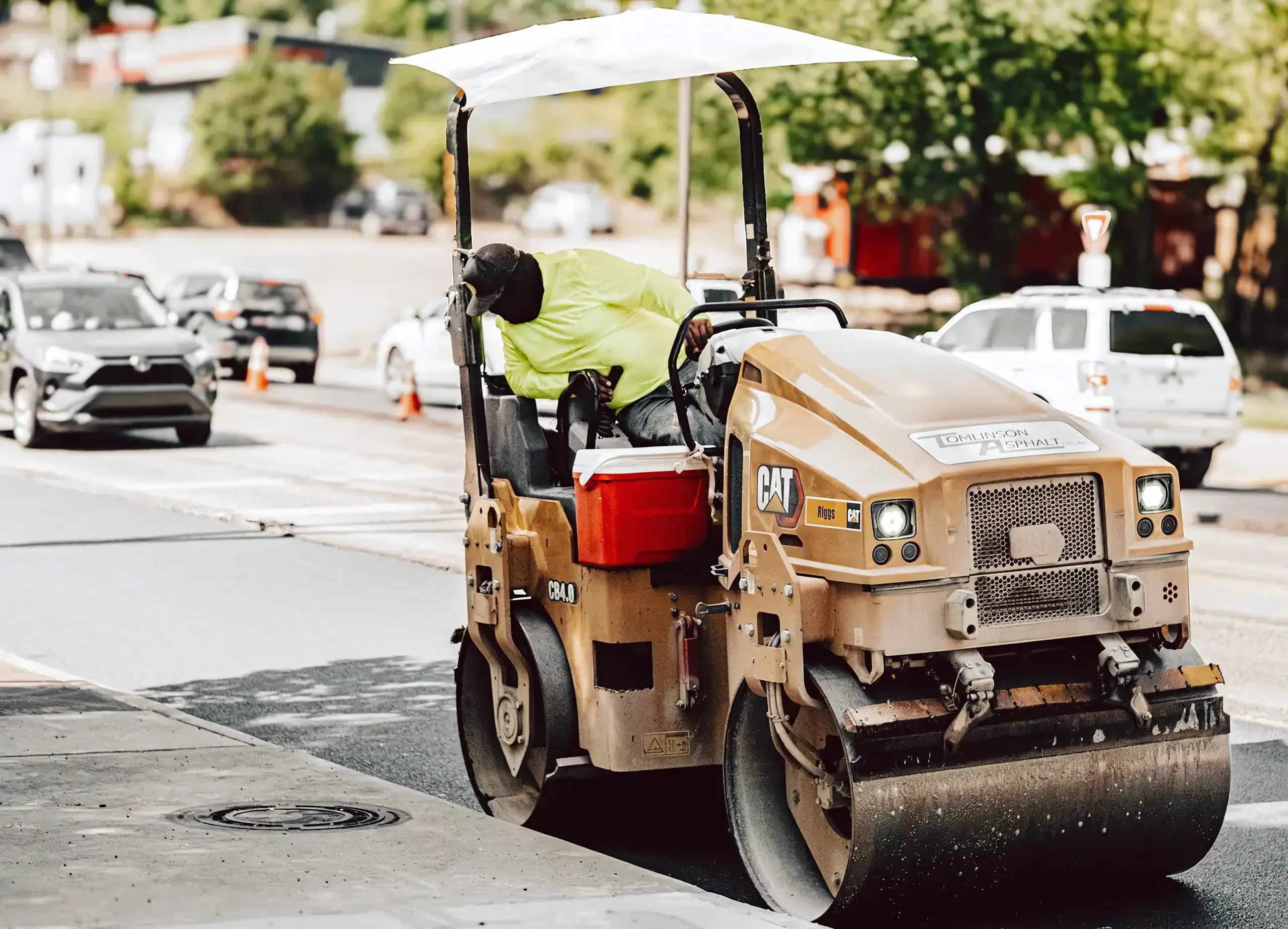 Professional asphalt paving contractor selection in Northwest Arkansas